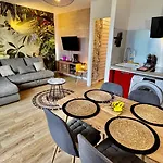 Bikini & Martini Residence Manganao Plage & Piscine Privee